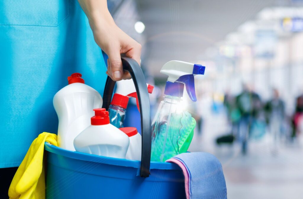 A Swept Up Cleaning Co expert handling Deep Cleaning in Leander, TX, highlighting professional quality and client-focused results. Deep Cleaning near me.